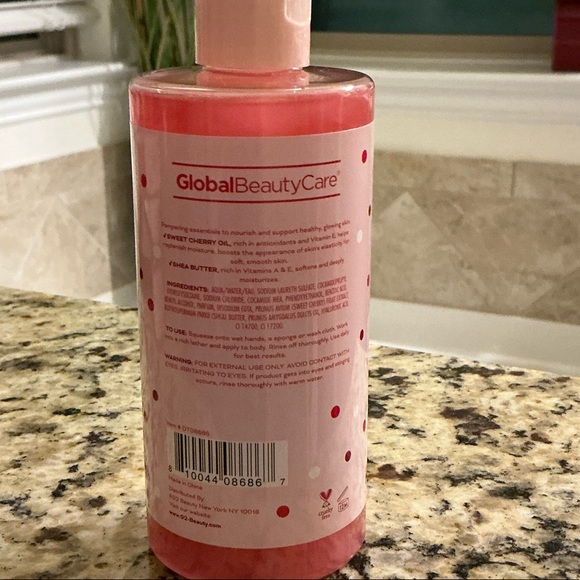 Global Beauty Care Red Velvet Bath Set - Picture 4 of 13